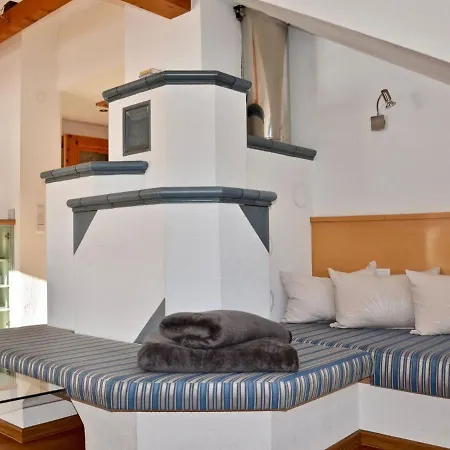 Appealing Holiday In With Balcony 度假居 *